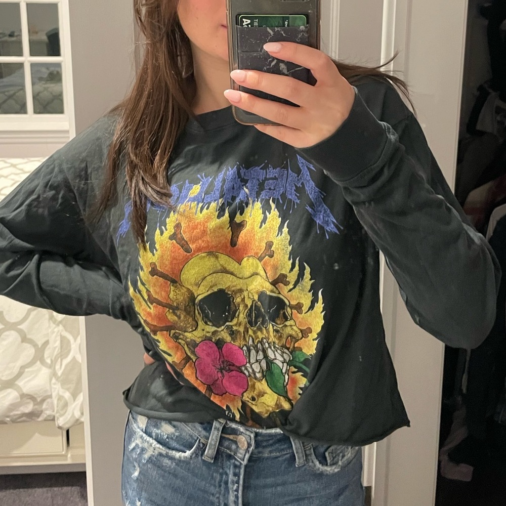 Daydreamer band long sleeve tee!